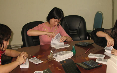 最新某学校采购部经理述职报告