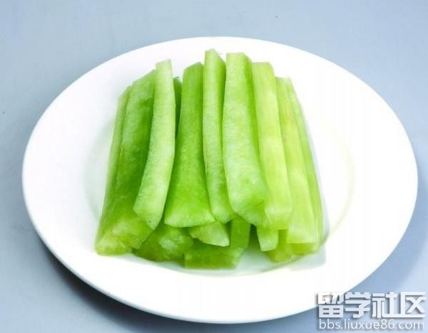 胸小吃什么变大