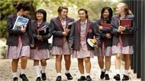 杨同学喜获科若娃圣公会女子学校10年级录取