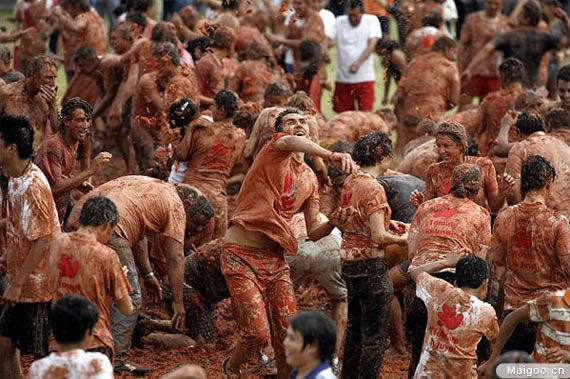 世界十大最"肮脏"的节日,看热闹的游客可要小心点
