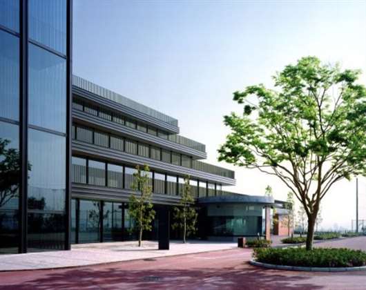 广岛经济大学