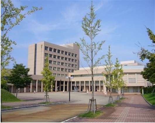 秋田县立大学