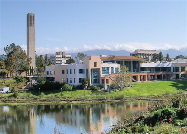加州大学圣塔芭芭拉分校