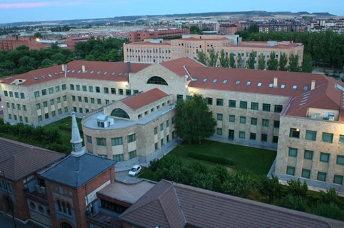 巴利亚多利德大学