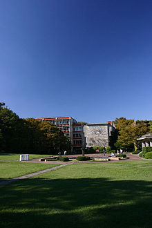 南山大学