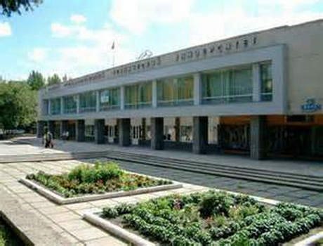鄂木斯克国立技术大学