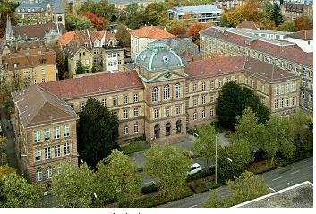 卡尔斯鲁厄理工学院