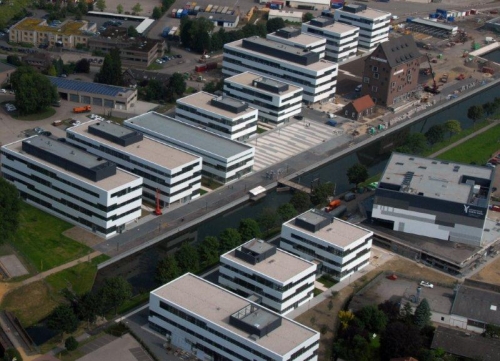 莱茵瓦尔应用技术大学