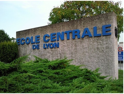 里昂中央理工学校
