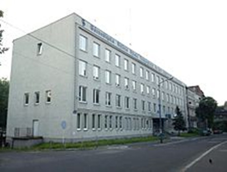 梅斯沃维采西里西亚教育学院
