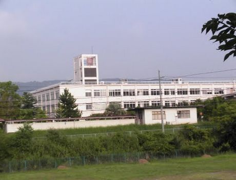 奈良工业高等专门学校
