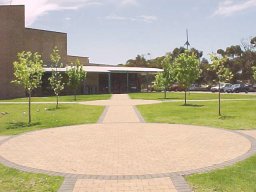 南澳技术与继续教育学院林肯港校区