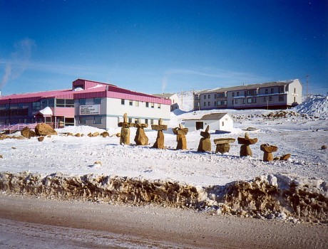 努纳乌特极地学院