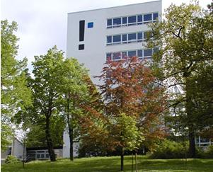 齐陶国际大学