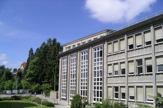 瑞士远程教育大学