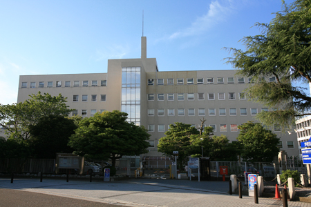 神奈川牙科大学