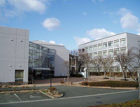 神户市立工业高等专门学校
