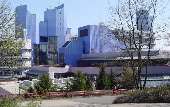 施瓦本哈尔设计应用技术大学