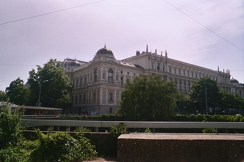 维也纳私立弗洛依德大学