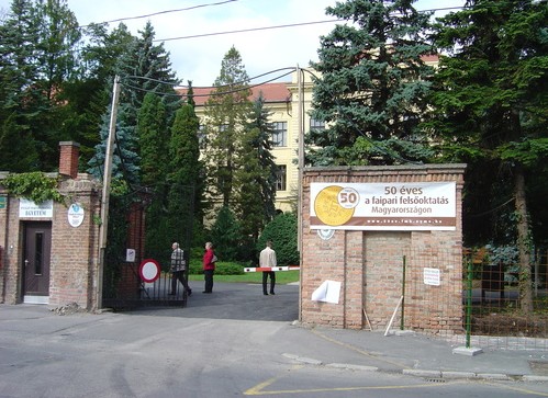 西匈牙利大学
